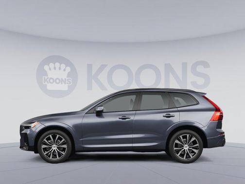 Vapour Grey Metallic 2024 Volvo XC60 B5 Plus Dark Theme