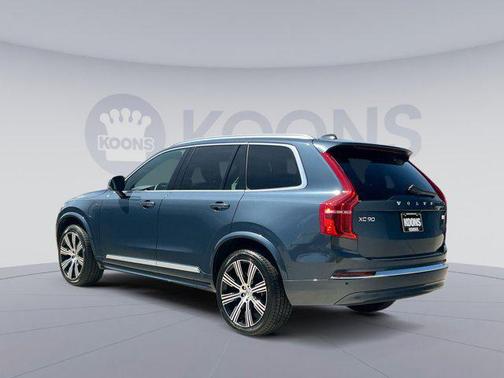 2023 Volvo XC90 Recharge Plug-In Hybrid T8 Plus Bright Theme 7-Seater
