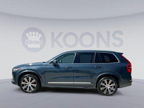 2023 Volvo XC90 Recharge Plug-In Hybrid T8 Plus Bright Theme 7-Seater