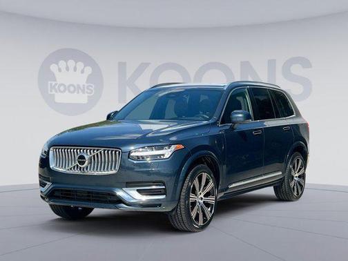 2023 Volvo XC90 Recharge Plug-In Hybrid T8 Plus Bright Theme 7-Seater
