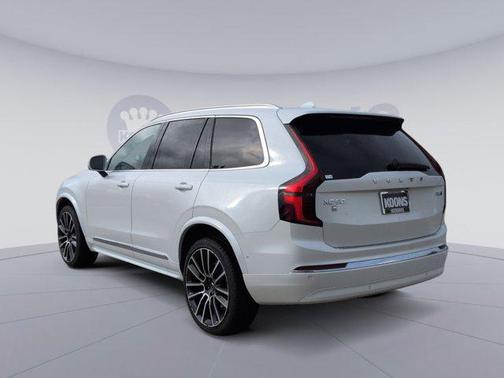 2026 Volvo XC90 B6 Plus 7-Seater