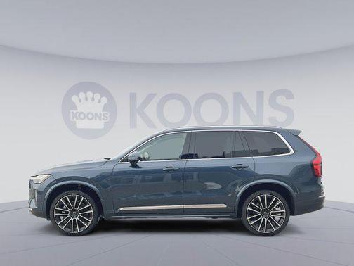 2025 Volvo XC90 B6 Plus 7-Seater