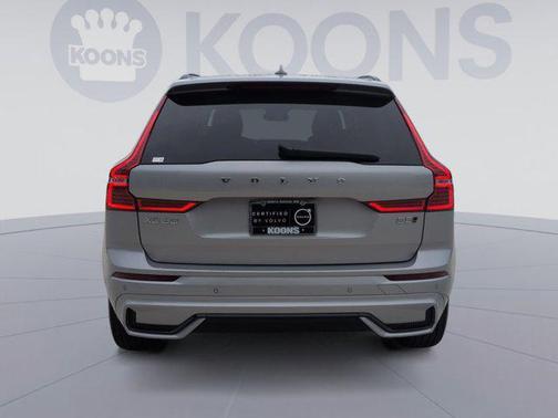 2025 Volvo XC60 B5 Plus