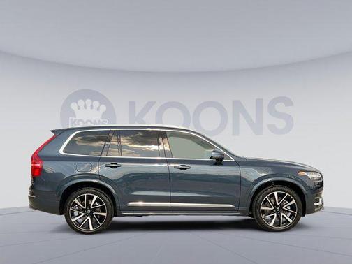 2024 Volvo XC90 B6 Ultimate Bright Theme 7-Seater