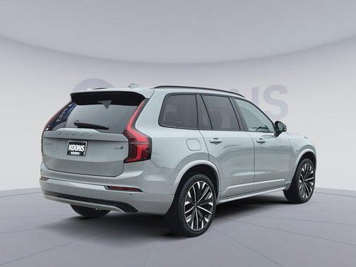 2026 Volvo XC90 Ultra Dark Theme, B6 AWD Gas (mild hybrid), Gasoline, 7 Seats