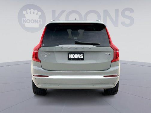 2025 Volvo XC90 Plug-In Hybrid T8 Plus 7-Seater