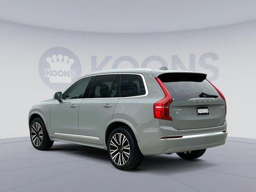 2025 Volvo XC90 Plug-In Hybrid T8 Plus 7-Seater