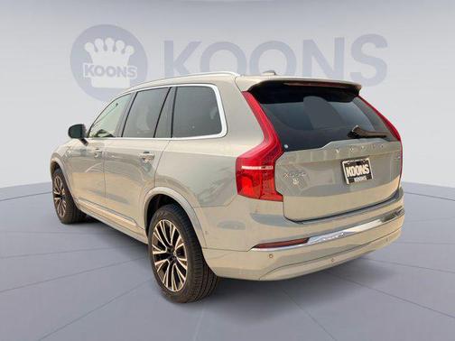 2025 Volvo XC90 Plug-In Hybrid T8 Plus 7-Seater