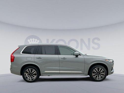2025 Volvo XC90 Plug-In Hybrid T8 Plus 7-Seater