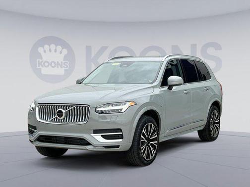 2025 Volvo XC90 Plug-In Hybrid T8 Plus 7-Seater