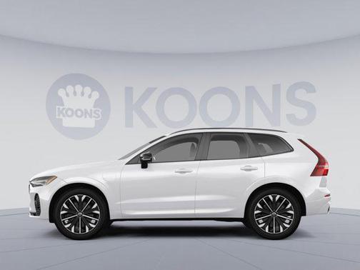 2026 Volvo XC60 B5 Plus