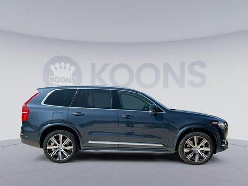 2025 Volvo XC90 Plug-In Hybrid T8 Plus 7-Seater