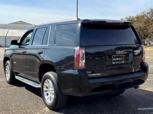 2017 GMC Yukon SLT
