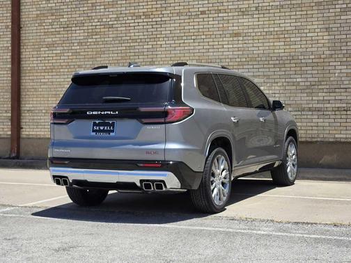 2025 GMC Acadia Denali