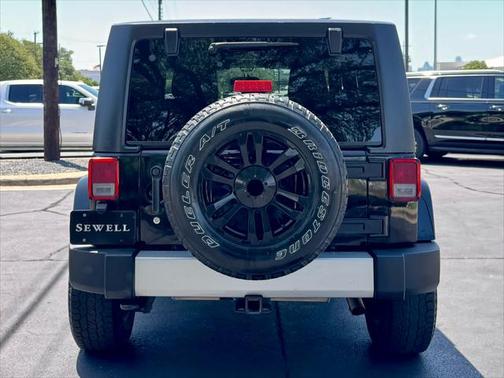 2012 Jeep Wrangler Sahara