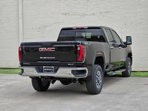 Onyx Black 2026 GMC Sierra 2500 SLT