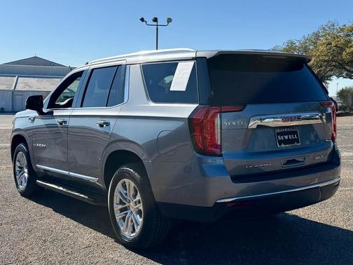 2021 GMC Yukon SLT