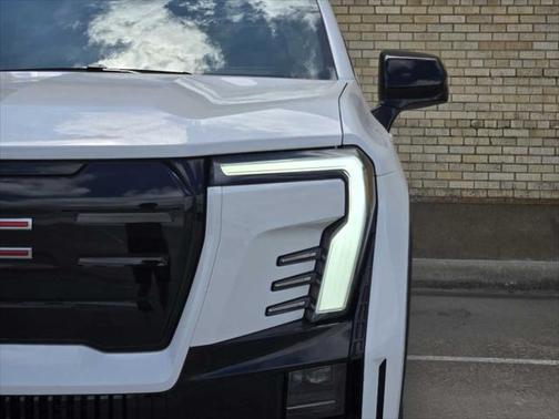2026 GMC Sierra EV Extended Range Elevation