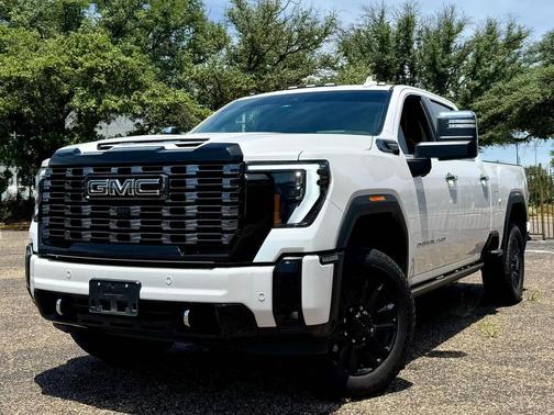 White Frost Tricoat 2025 GMC Sierra 2500 Denali Ultimate