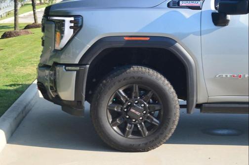 2024 GMC Sierra 2500 AT4
