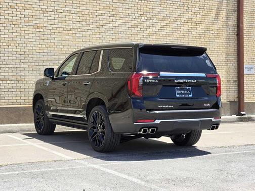 2025 GMC Yukon Denali