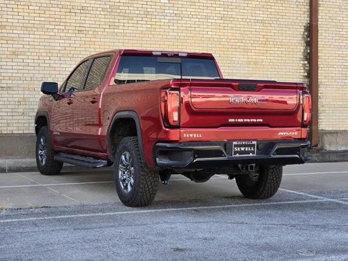 2025 GMC Sierra 1500 AT4X