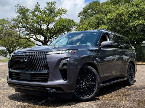 Anthracite Gray 2025 INFINITI QX80 Luxe