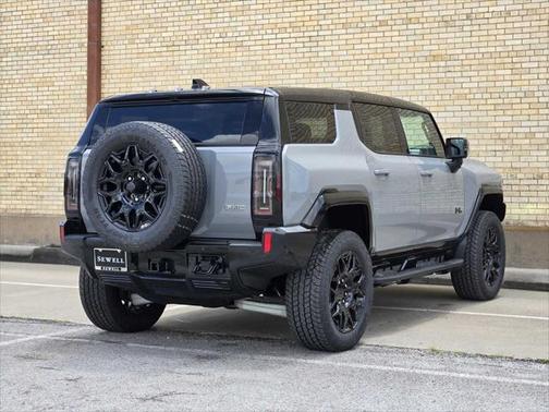 2025 GMC HUMMER EV SUV 2X
