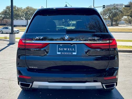 2021 BMW X7 xDrive40i