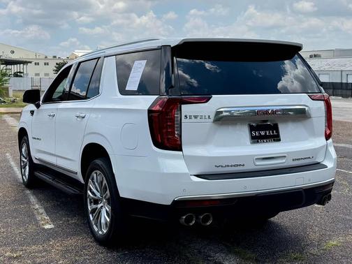 Summit White 2024 GMC Yukon Denali