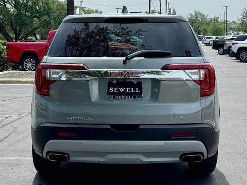2023 GMC Acadia FWD SLT
