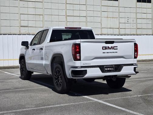 2025 GMC Sierra 1500 Pro