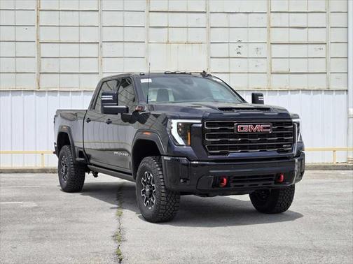 2025 GMC Sierra 2500 AT4
