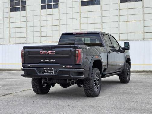 2025 GMC Sierra 2500 AT4