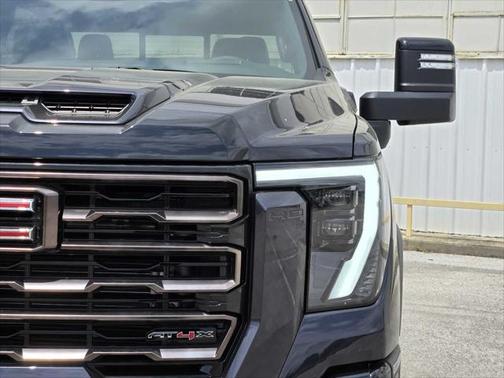 2025 GMC Sierra 2500 AT4