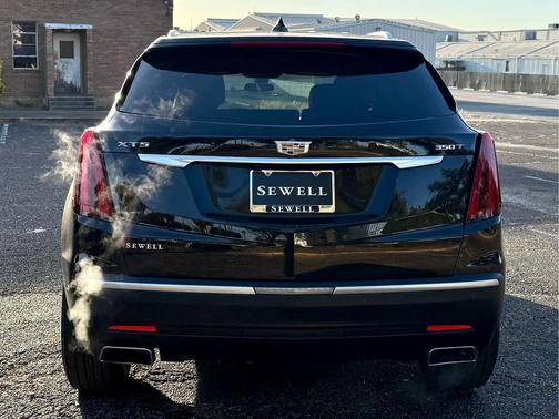 2022 Cadillac XT5 Luxury