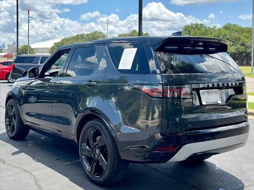 2024 Land Rover Discovery Metropolitan Edition