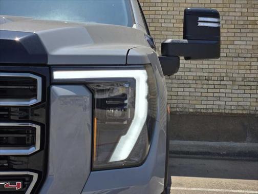2025 GMC Sierra 2500 AT4