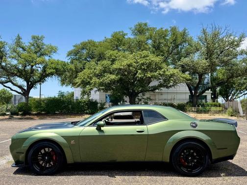 F8 Green 2020 Dodge Challenger R/T Scat Pack Widebody