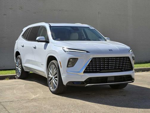 2026 Buick Enclave Avenir FWD