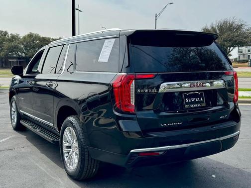 2023 GMC Yukon XL SLT