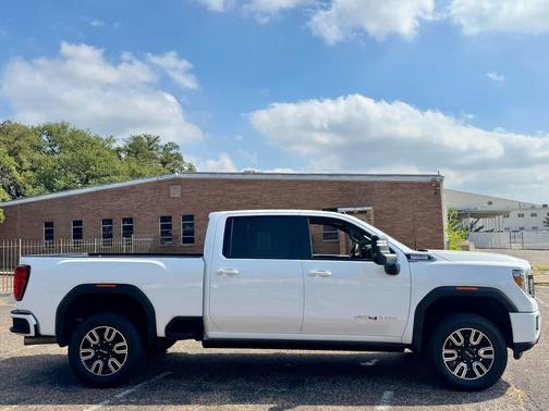 2021 GMC Sierra 2500 AT4