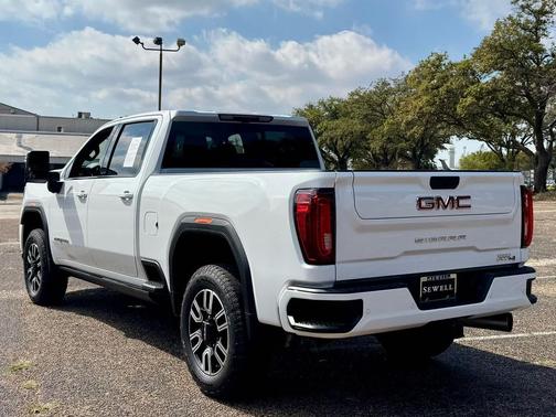 2021 GMC Sierra 2500 AT4