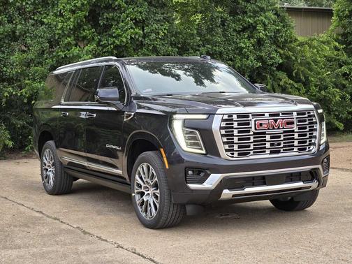 Titanium Rush Metallic 2026 GMC Yukon XL Denali