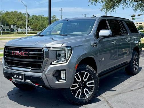 2021 GMC Yukon XL 4WD AT4
