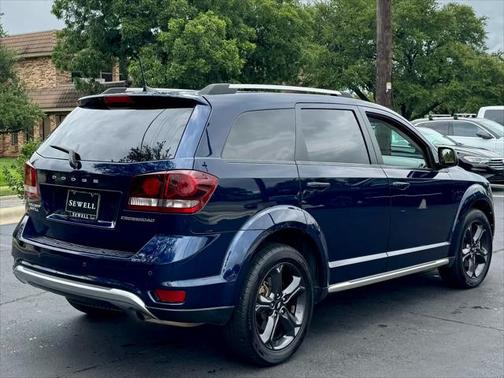 2020 Dodge Journey Crossroad