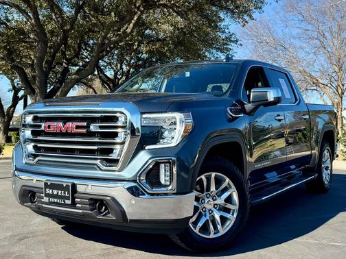 2022 GMC Sierra 1500 SLT
