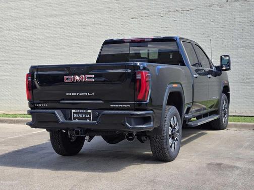 2026 GMC Sierra 2500 Denali