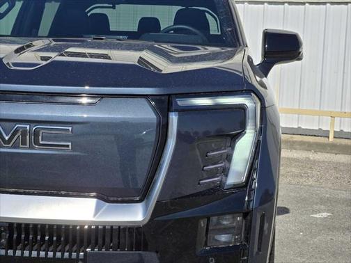 2025 GMC Sierra EV Extended Range Denali
