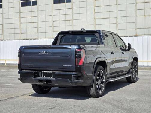 2025 GMC Sierra EV Extended Range Denali